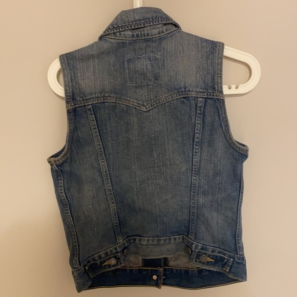 Levi’s Denim Jacket Vest Women’s - Picture 5 of 5